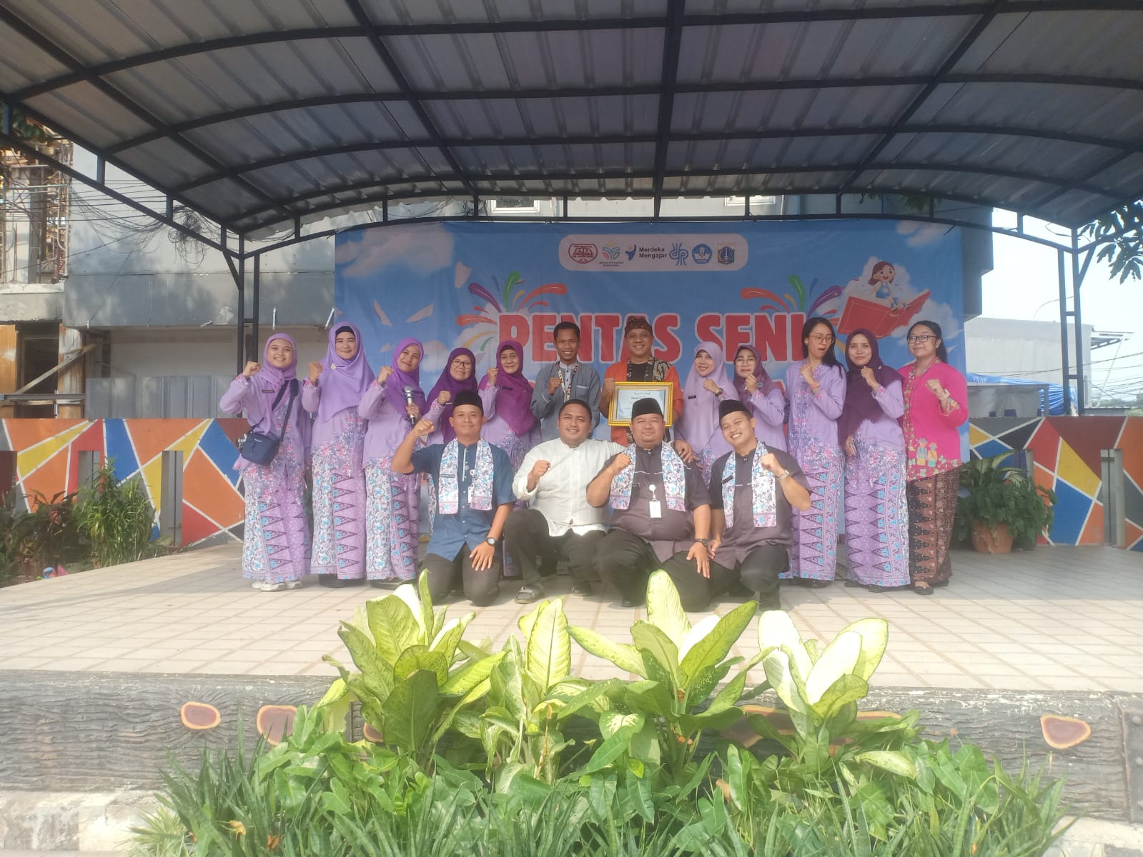 Wisata LiterAsyik Ke SDN Lubang Buaya 13